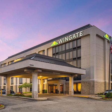 Отель Wingate By Wyndham St Louis Airport Saint Ann Экстерьер фото